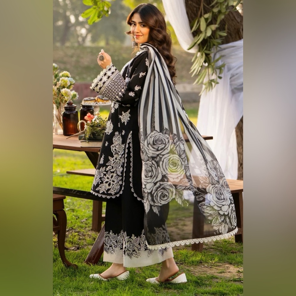 Elegant Black and White Floral embroidered Dress with Striped dupatta 3 pc dress - Picture 2 of 4